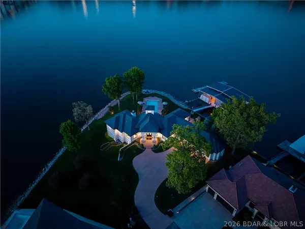$6,500,000 | 74 Via Preminenta, Sunrise Beach, MO 65079