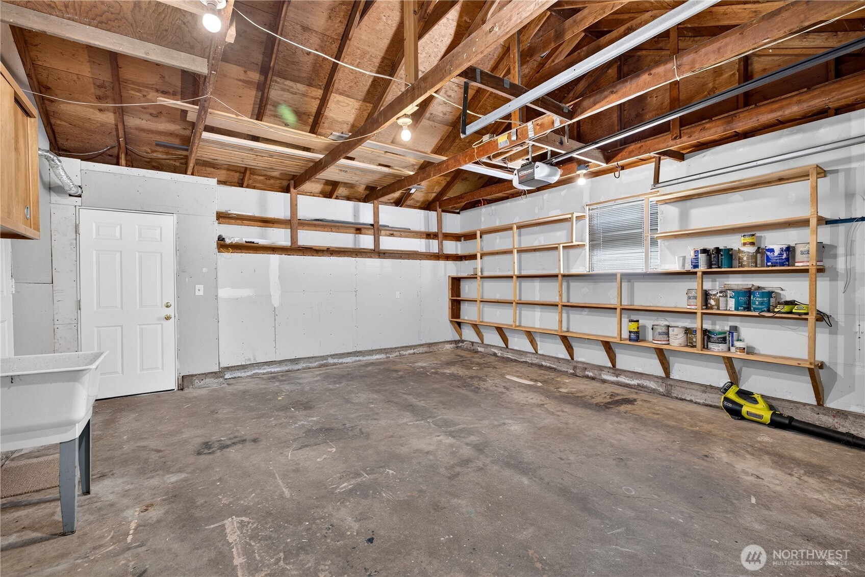 12302 7th Place Southwest Seattle, WA 98146 - Photo 33 of 36