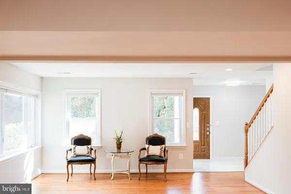 $1,150,000 | 9720 Five Oaks Road, Fairfax, VA 22031