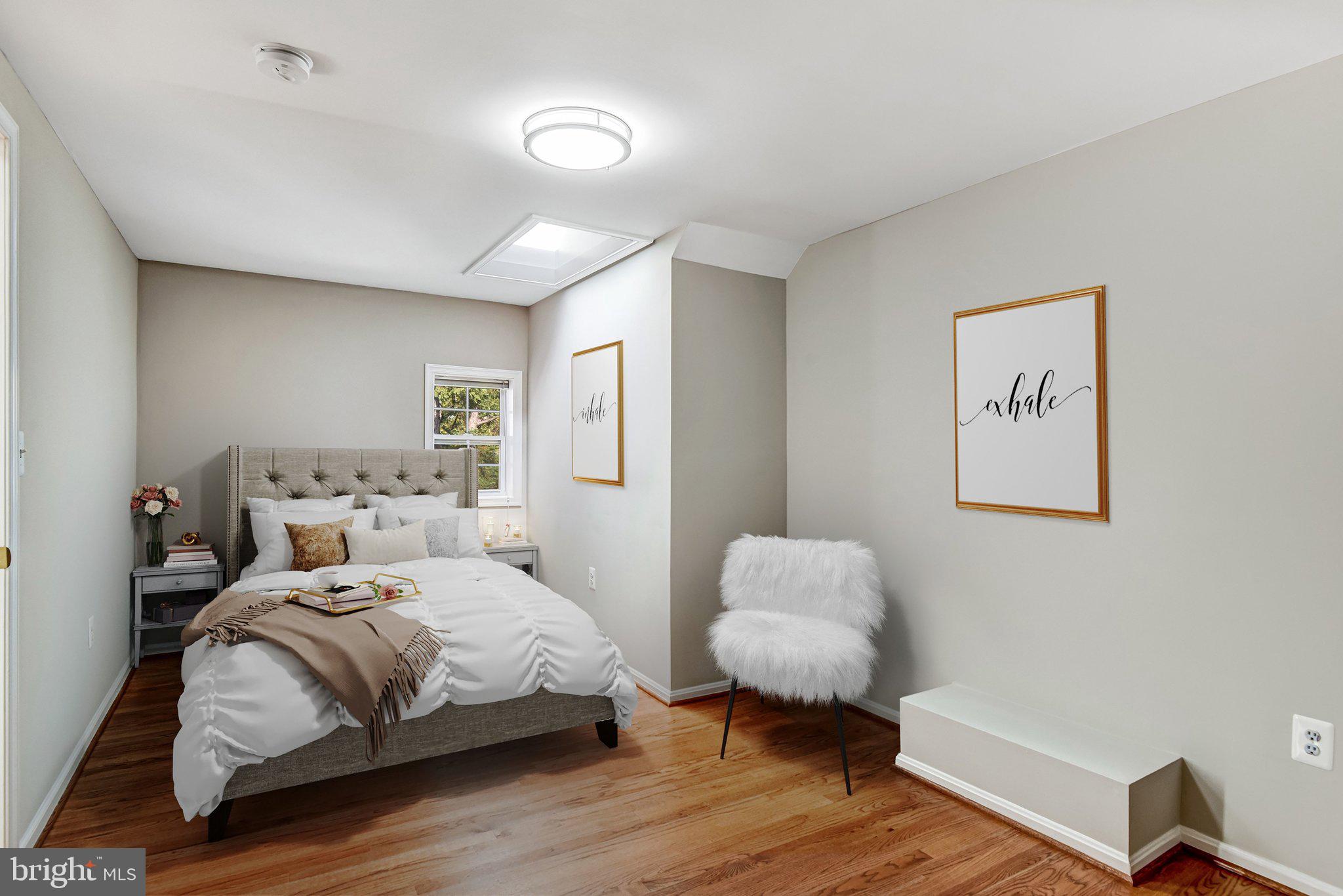 9720 Five Oaks Road Fairfax, VA 22031 - Photo 16 of 91 Virtually staged Upper floor third bedroom