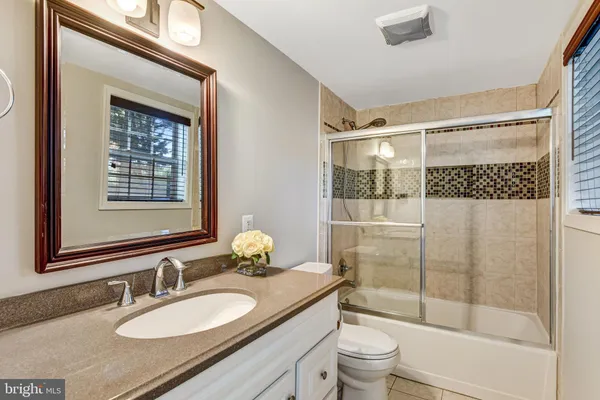 $1,150,000 | 9720 Five Oaks Road, Fairfax, VA 22031