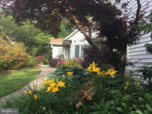 $1,150,000 | 9720 Five Oaks Road, Fairfax, VA 22031