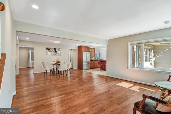$1,150,000 | 9720 Five Oaks Road, Fairfax, VA 22031