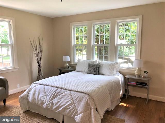 5 Melbourne Avenue Silver Spring, MD 20901 - Photo 14 of 25 a bedroom with a bed and a window