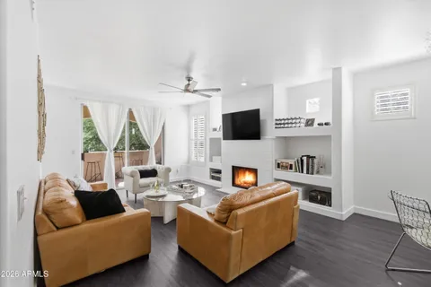 $465,000 | 1747 East Northern Avenue, Unit 140, Phoenix, AZ 85020