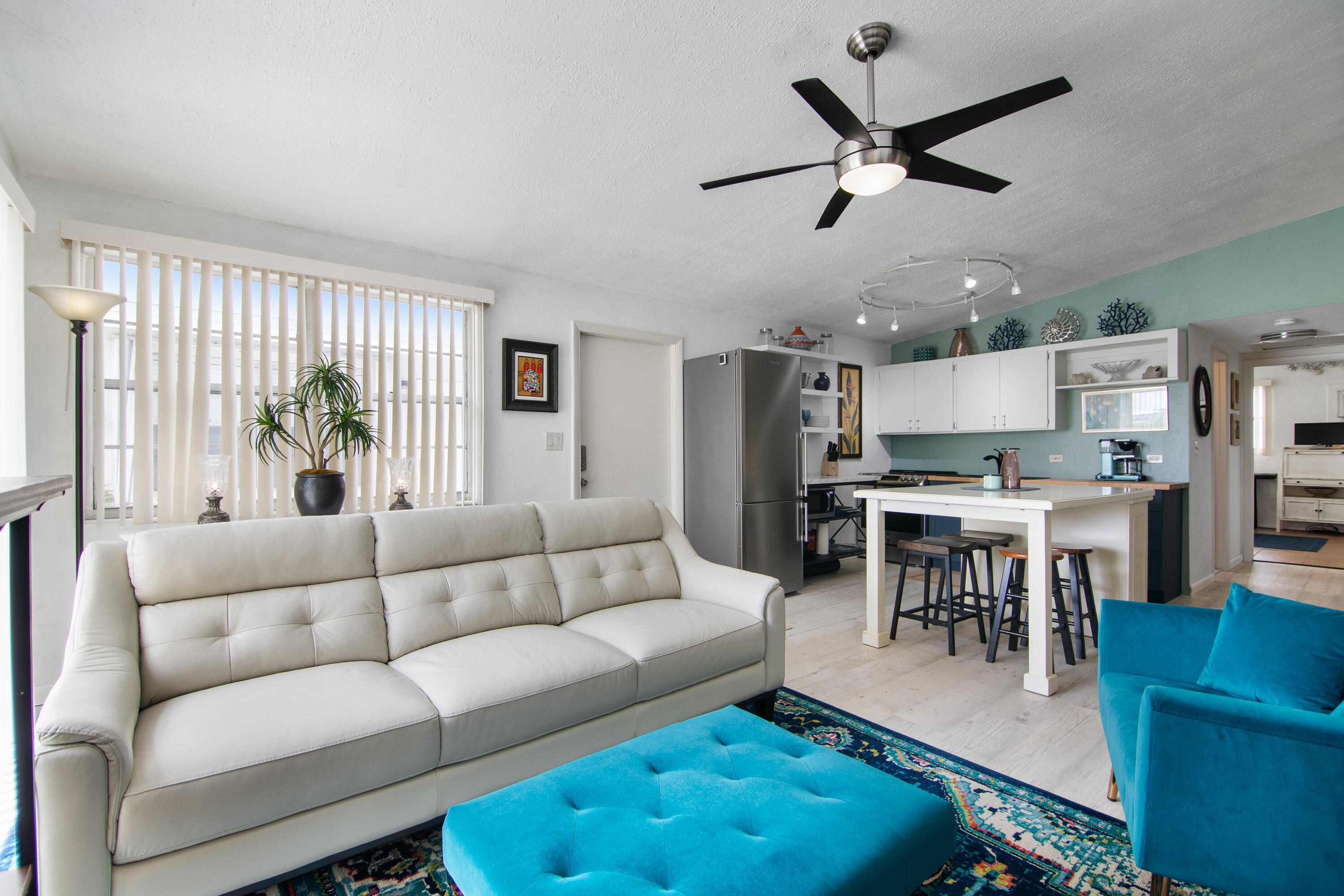 10 Clara Boulevard Marathon, FL 33051 - Photo 6 of 39 a living room with furniture kitchen area and a window