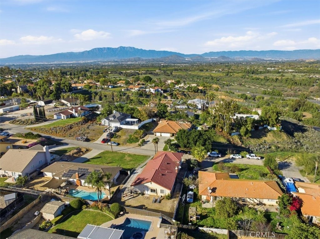 14421 Laurel Drive Riverside, CA 92503 - Photo 10 of 62