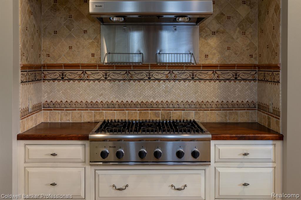 780 Whittier Road Grosse Pointe Park, MI 48230 - Photo 18 of 52