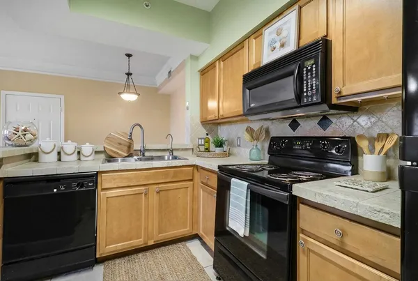 $269,900 | 2309 Myrtlewood Circle East, Unit 2309, Palm Beach Gardens, FL 33418