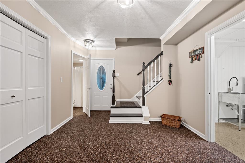 17 Greenwood Road Pittsburgh, PA 15221 - Photo 27 of 38
