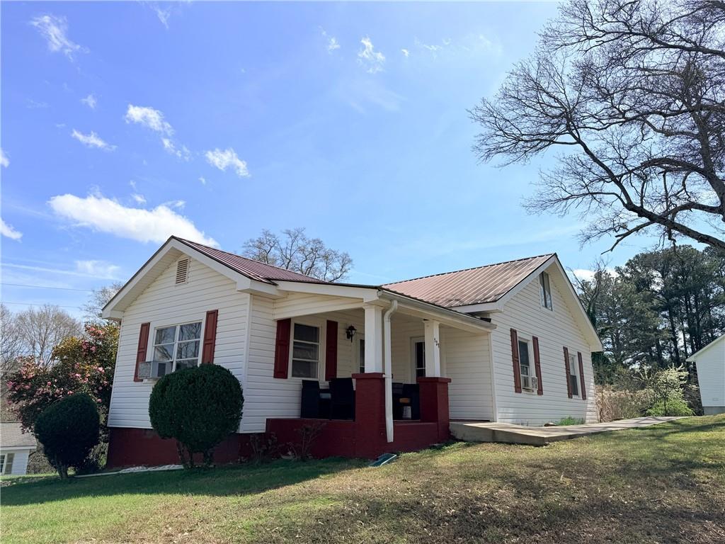 131 East Killian Street Canton, GA 30114 - Photo 1 of 1