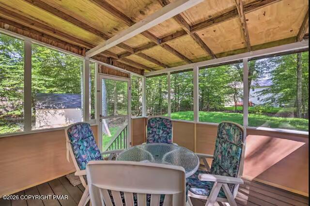 283 Coach Road Tobyhanna, PA 18466 - Photo 12 of 12 283 Coach Screened Porch.jpg