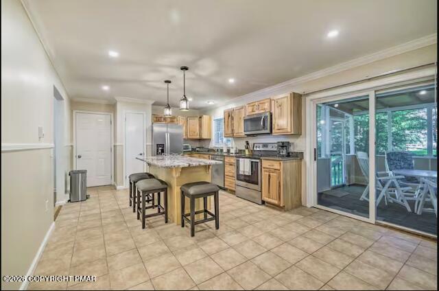 283 Coach Road Tobyhanna, PA 18466 - Photo 9 of 12 283 Coach Kitchen combo.jpg