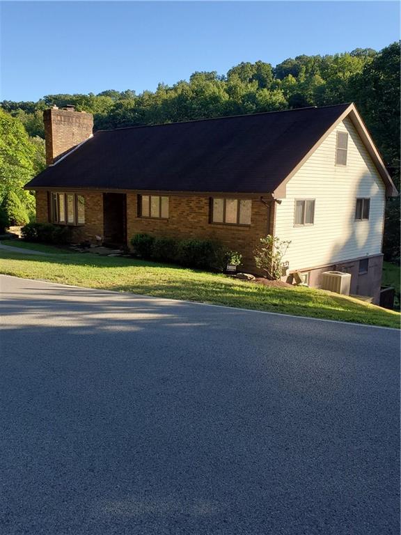 151 Delwood Road Butler, PA 16001 - Photo 1 of 22 Gallery Image 1