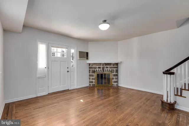 $2,500 | 2453 Eldon Avenue, Drexel Hill, PA 19026