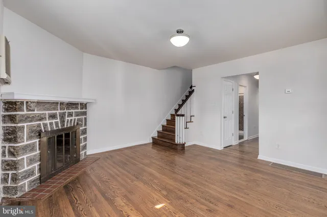 $2,500 | 2453 Eldon Avenue, Drexel Hill, PA 19026