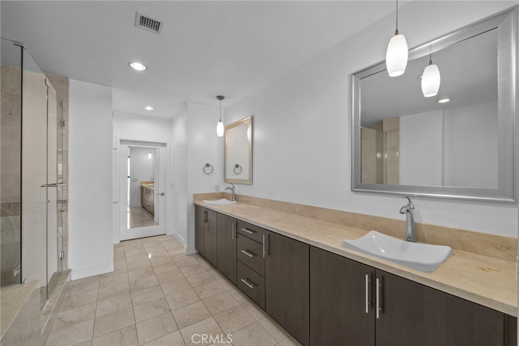 402 Rockefeller, Unit 305 Irvine, CA 92612 - Photo 19 of 45