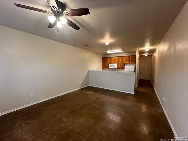 $1,150 | 7303 Longing Trail, Unit 2, San Antonio, TX 78244