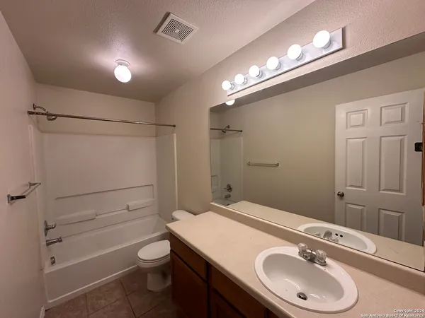 $1,150 | 7303 Longing Trail, Unit 2, San Antonio, TX 78244