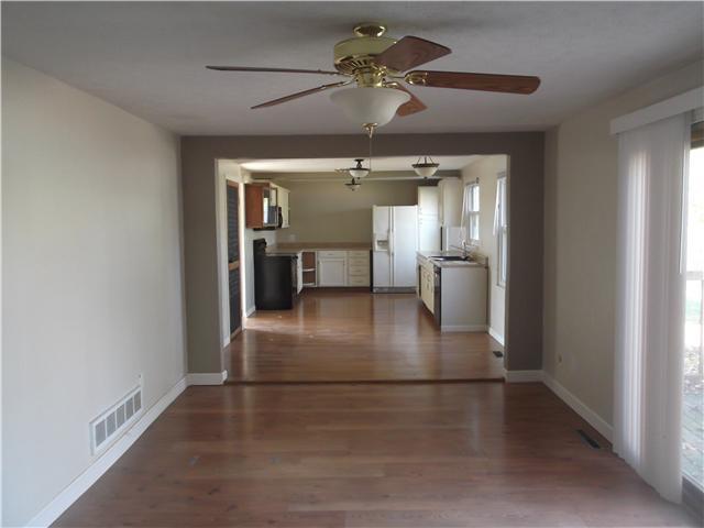 1712 Parkgate Road Columbus, OH 43229 - Photo 13 of 14 Gallery Image 13