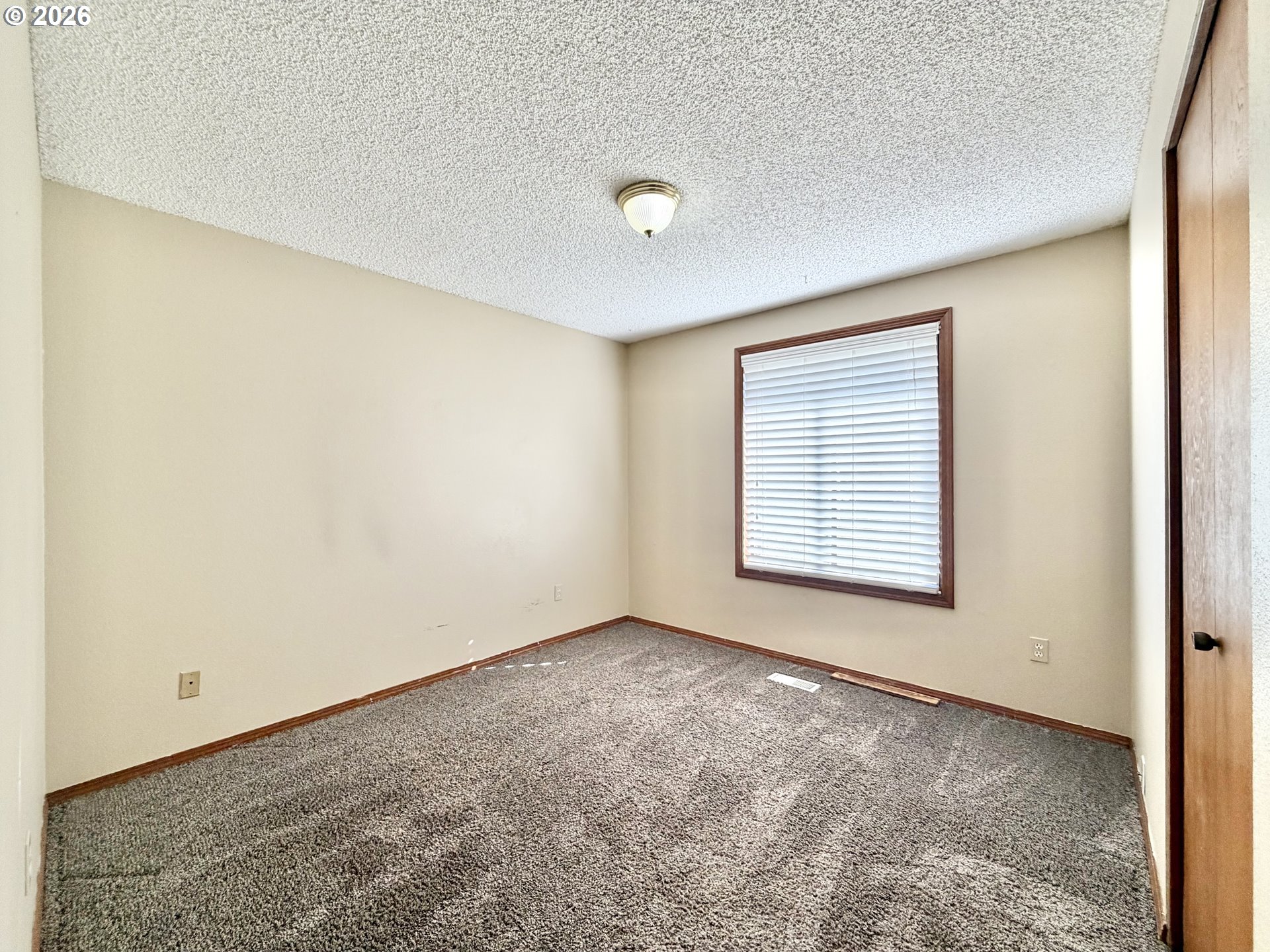 2715 Southwest 31st Street Gresham, OR 97080 - Photo 23 of 35