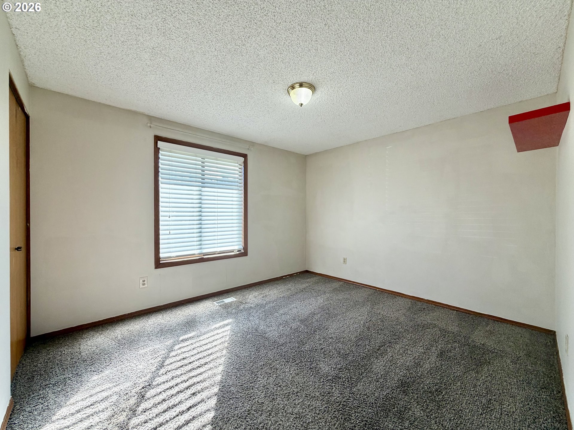 2715 Southwest 31st Street Gresham, OR 97080 - Photo 25 of 35