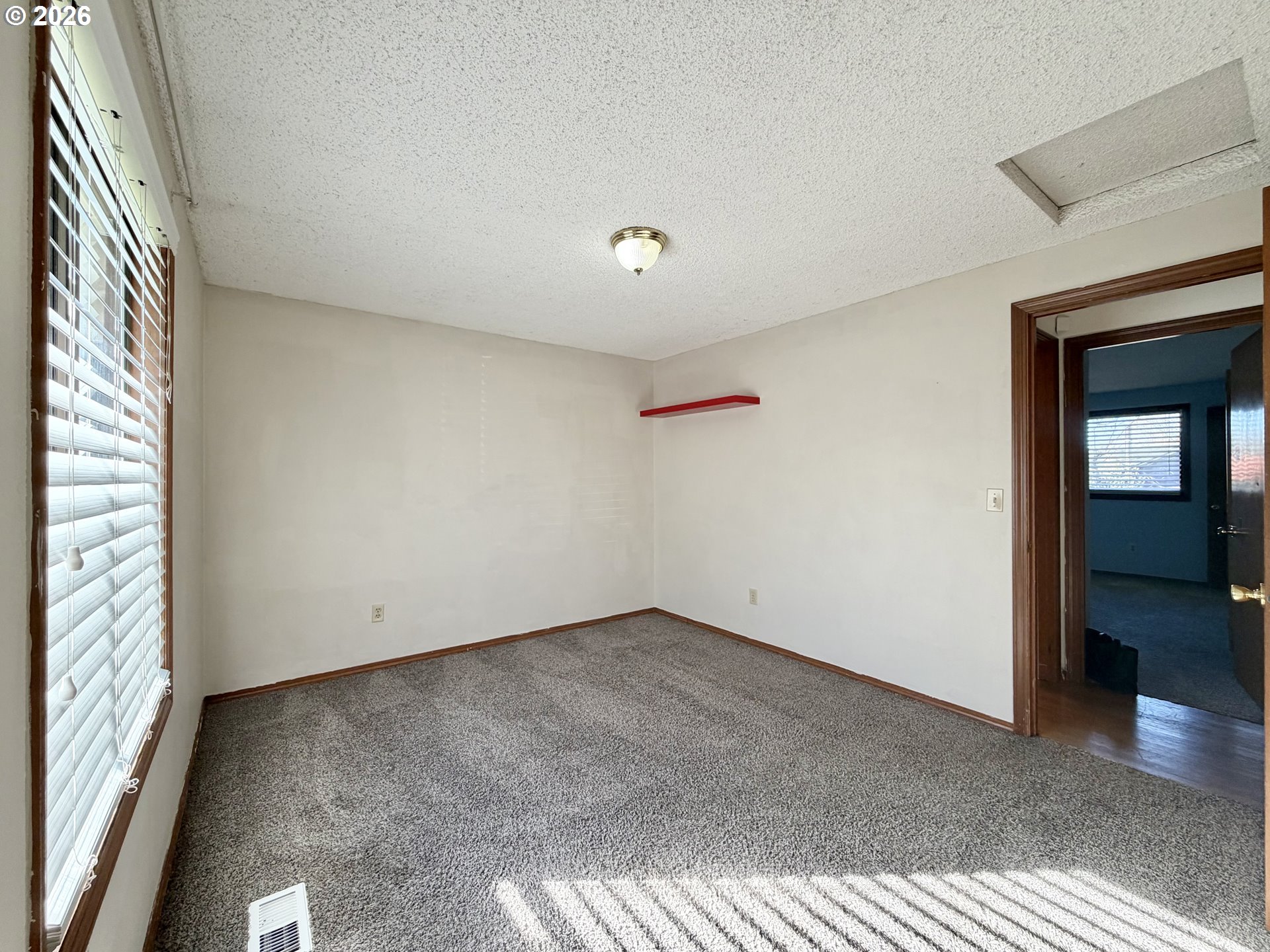 2715 Southwest 31st Street Gresham, OR 97080 - Photo 26 of 35