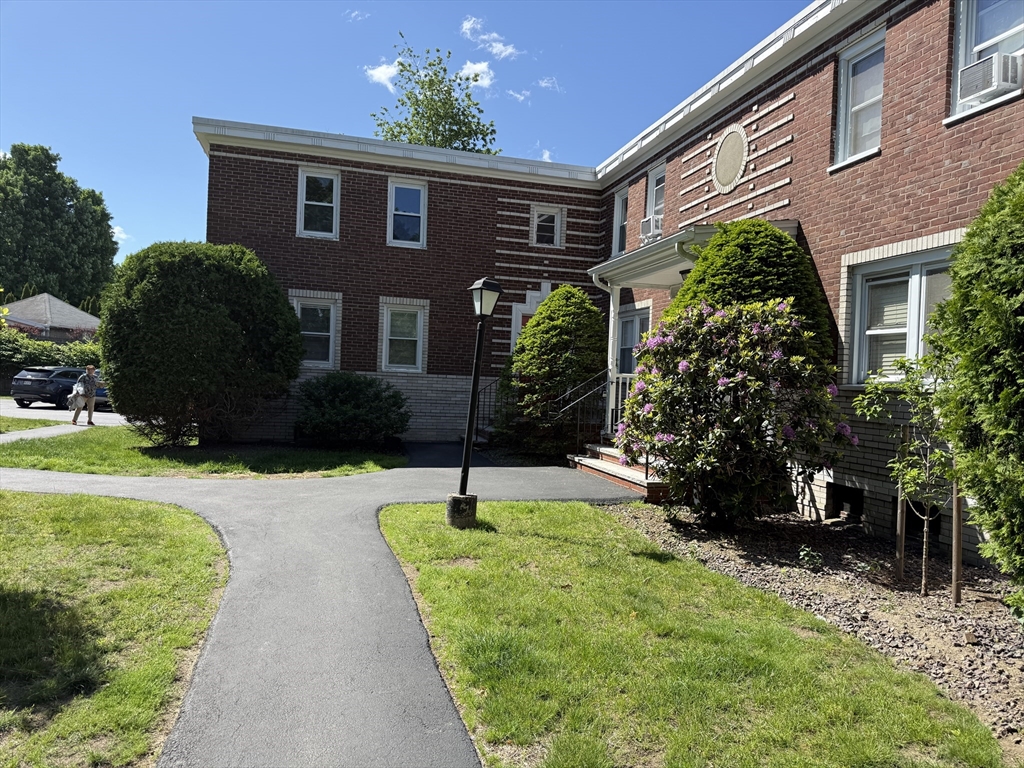 32 Newman Road, Unit 3 Malden, MA 02148 - Photo 12 of 19