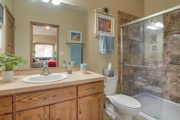 $425,000 | 1610 42nd Avenue South, Moorhead, MN 56560