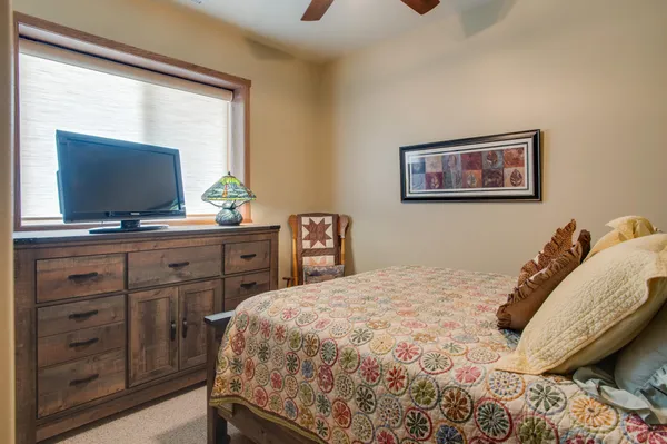 $425,000 | 1610 42nd Avenue South, Moorhead, MN 56560