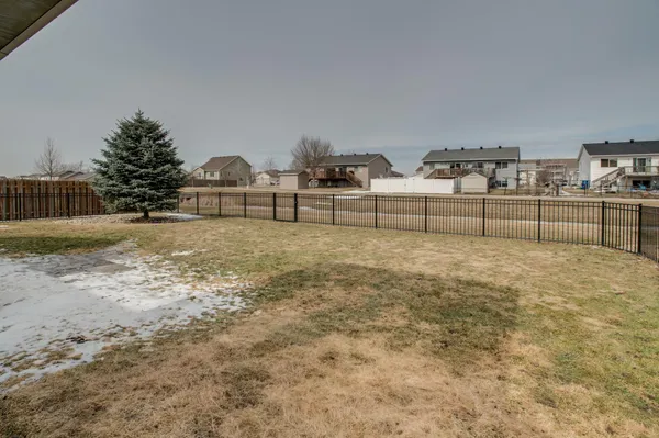 $425,000 | 1610 42nd Avenue South, Moorhead, MN 56560