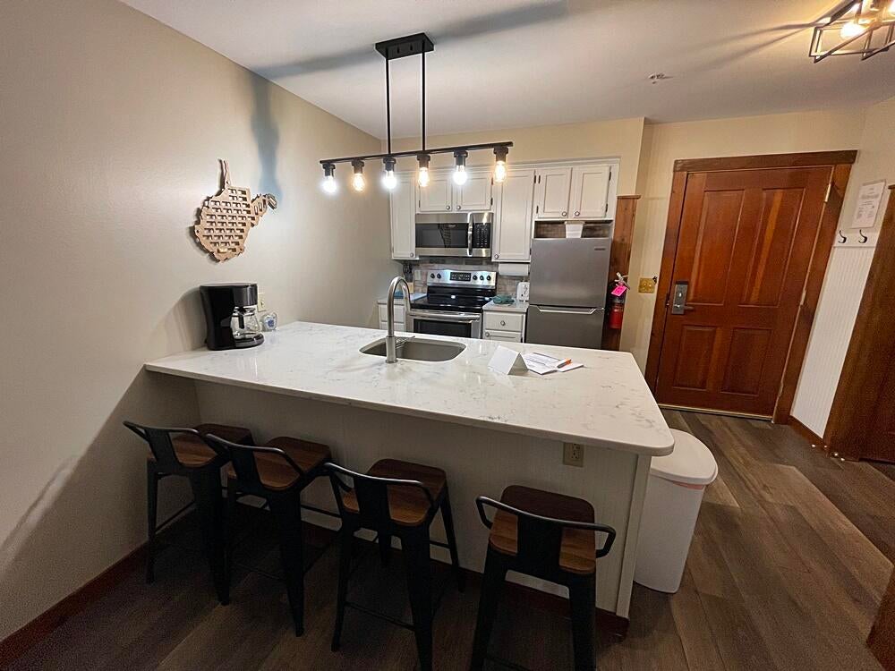 7 Rimfire Road, Unit 246 Snowshoe, WV 26209 - Photo 2 of 11 Gallery Image 2