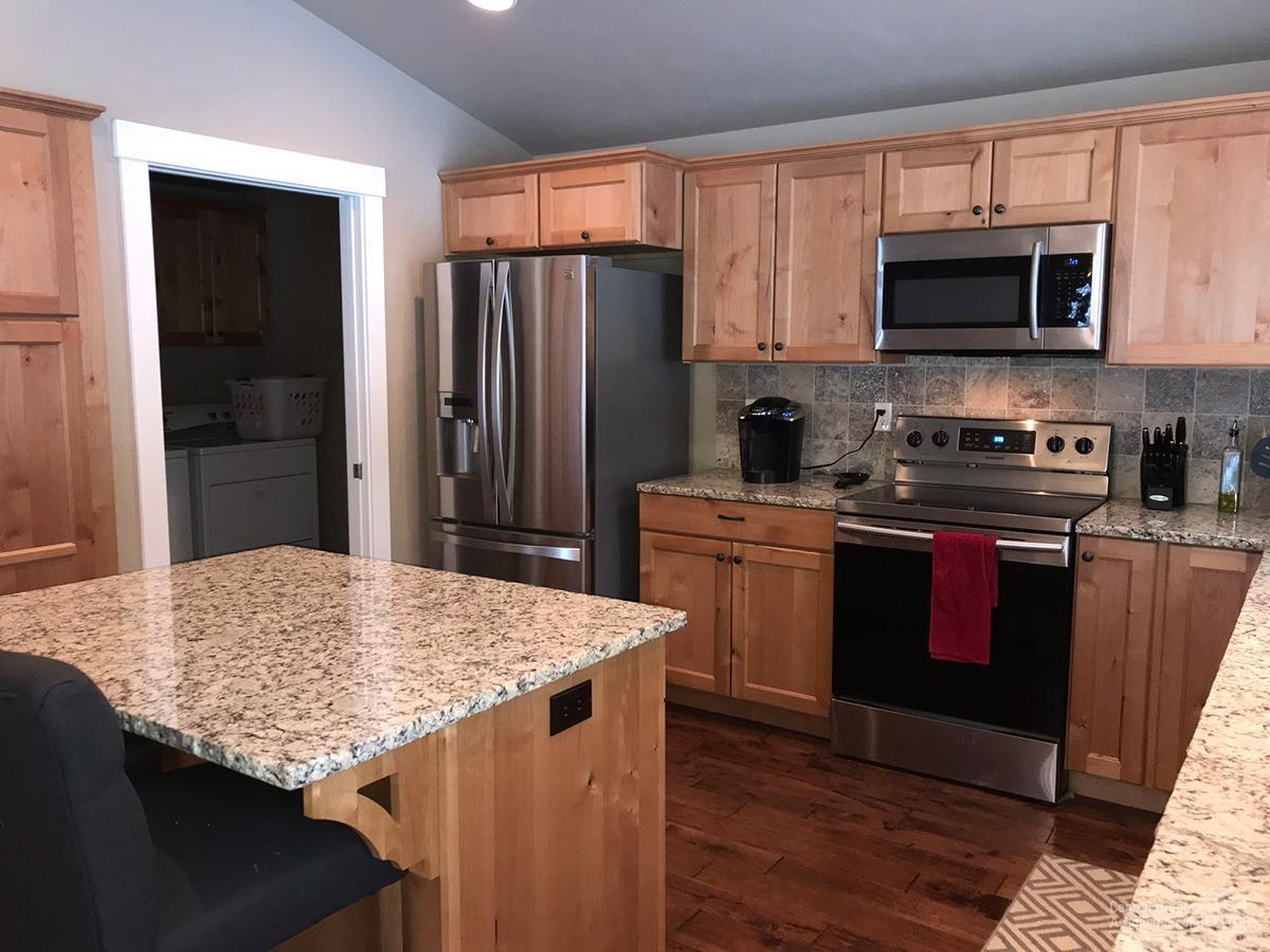 16923 Indio Road Bend, OR 97707 - Photo 7 of 24 Additional Photo