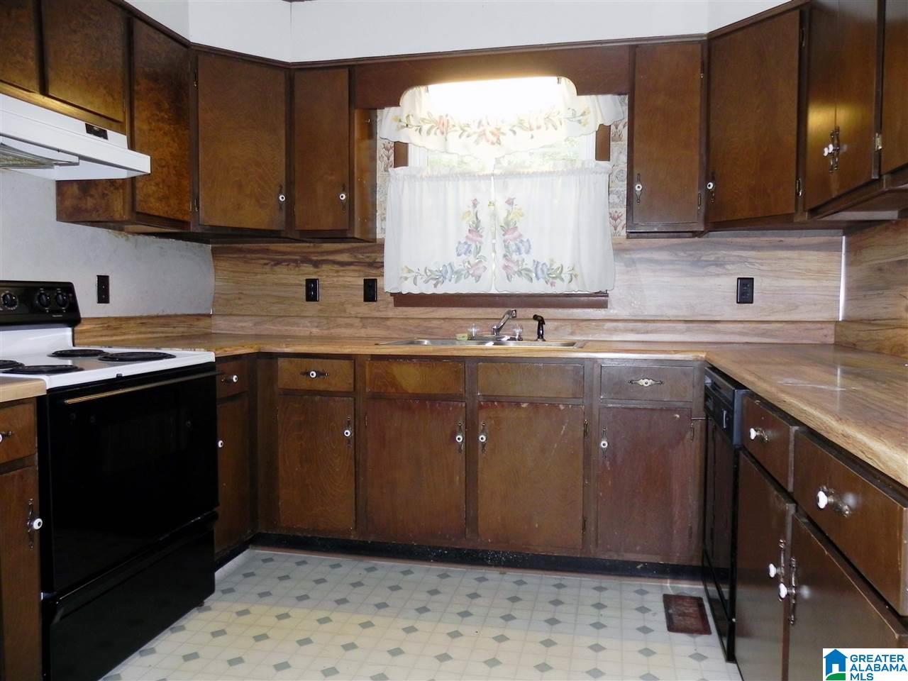 322 Century Road Jacksonville, AL 36265 - Photo 14 of 44