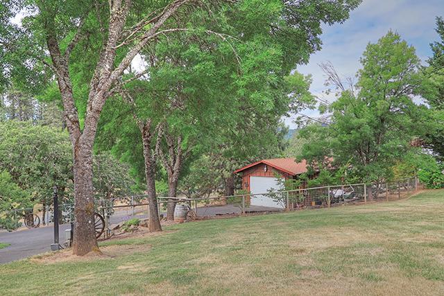6666 Tunnel Loop Road Grants Pass, OR 97526 - Photo 19 of 26 Additional Photo