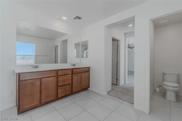 $3,000 | 8635 Vermont Vista Street, Las Vegas, NV 89113