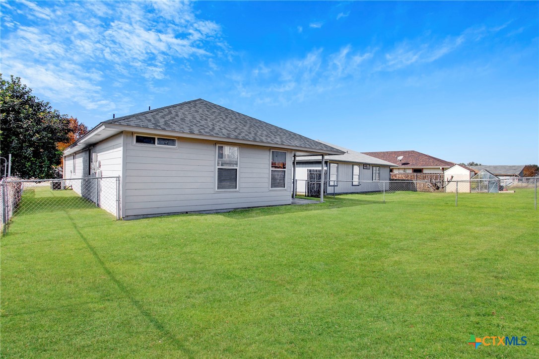 2010 Wright Way Killeen, TX 76543 - Photo 24 of 27 a view of a house with backyard