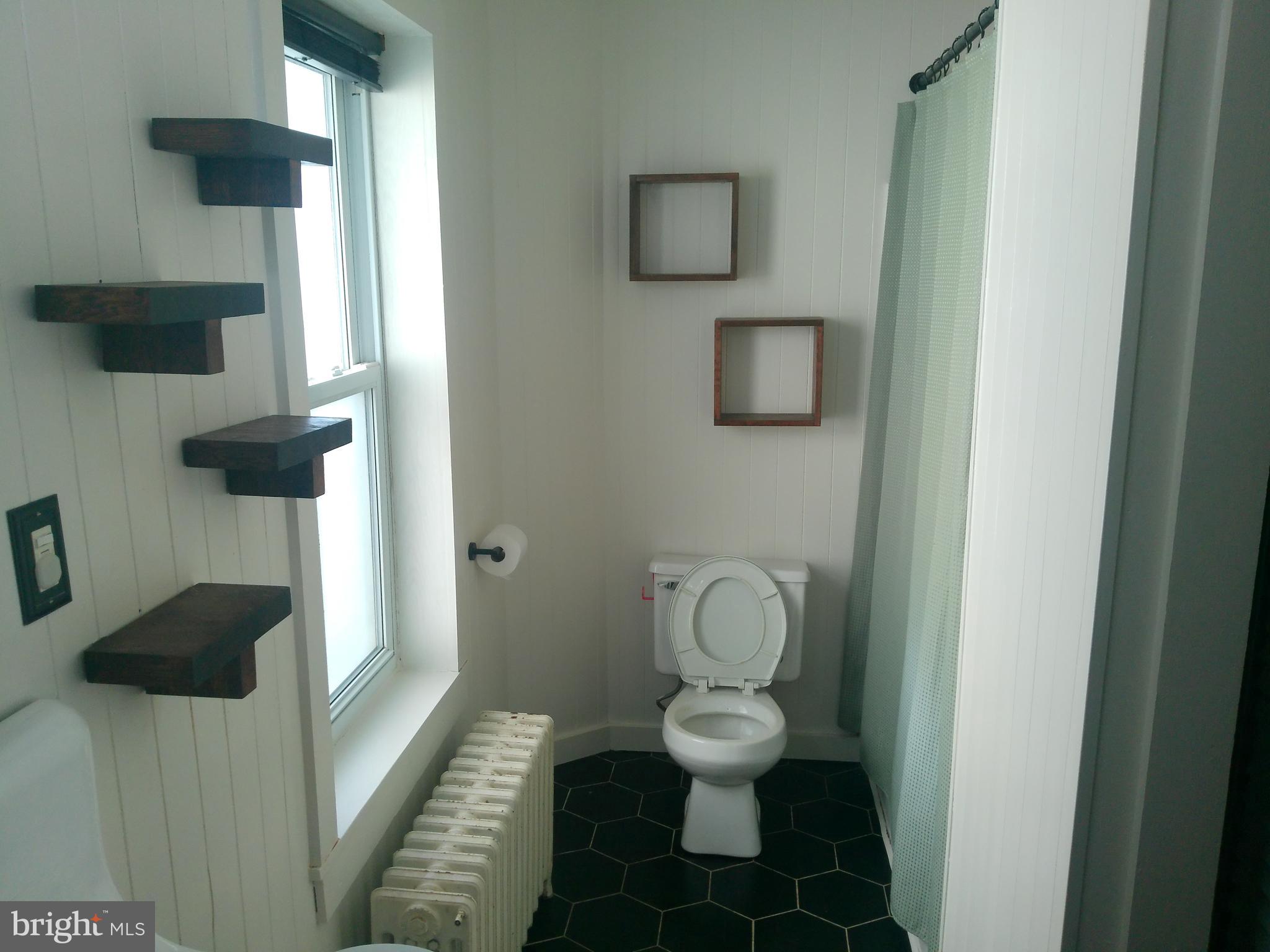 210 5th Avenue Burnham, PA 17009 - Photo 14 of 34