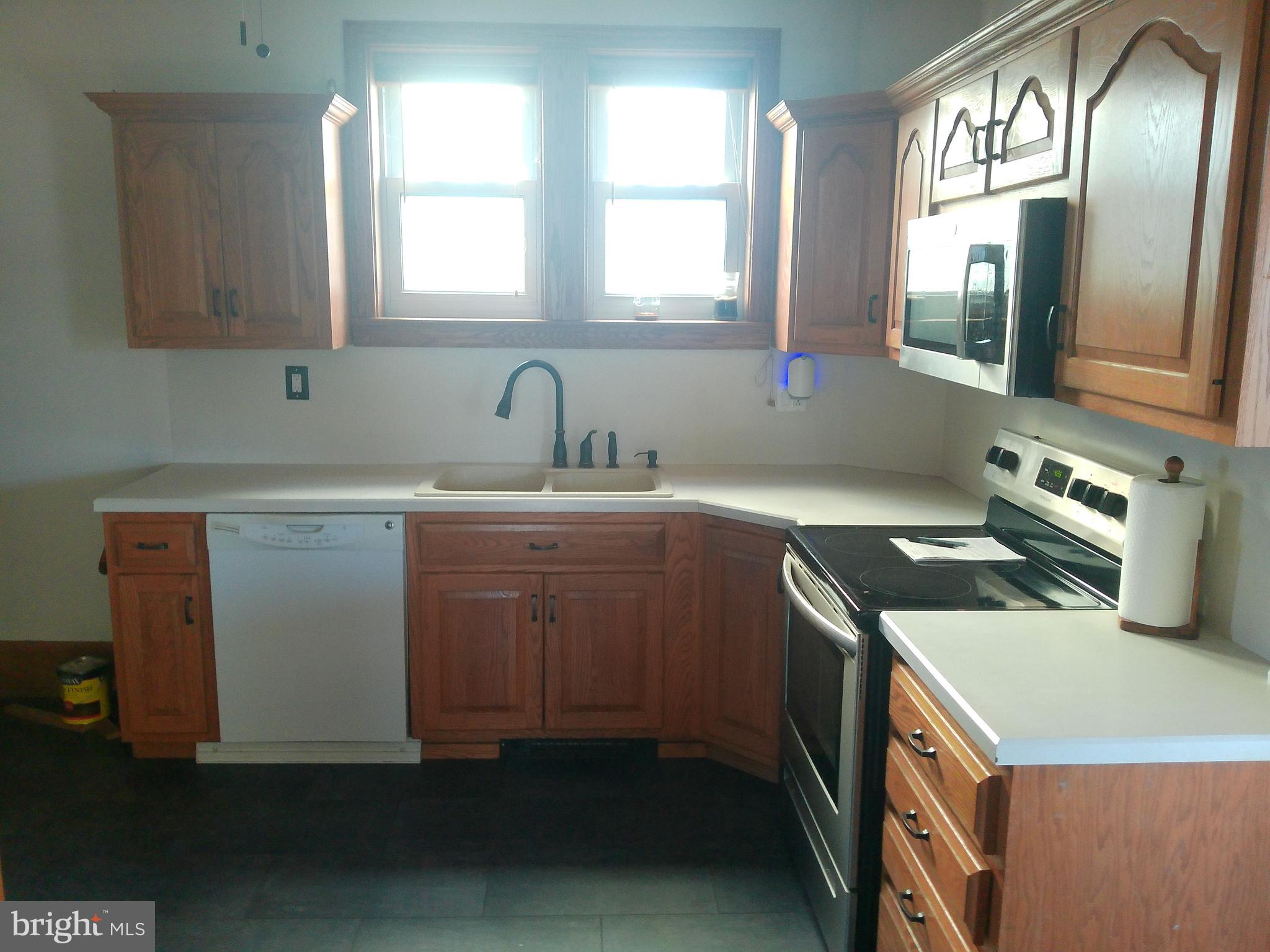 210 5th Avenue Burnham, PA 17009 - Photo 6 of 34