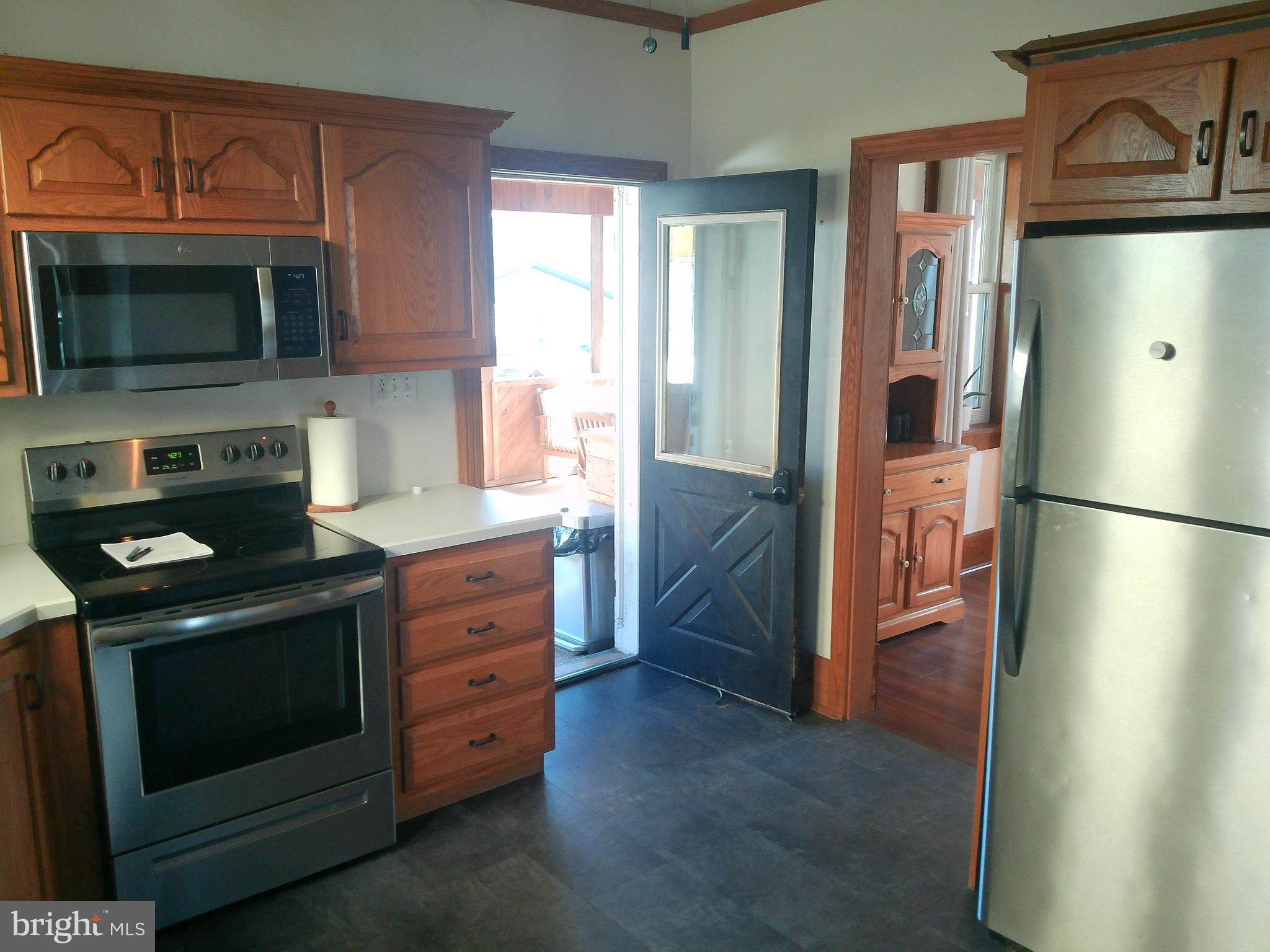 210 5th Avenue Burnham, PA 17009 - Photo 8 of 34