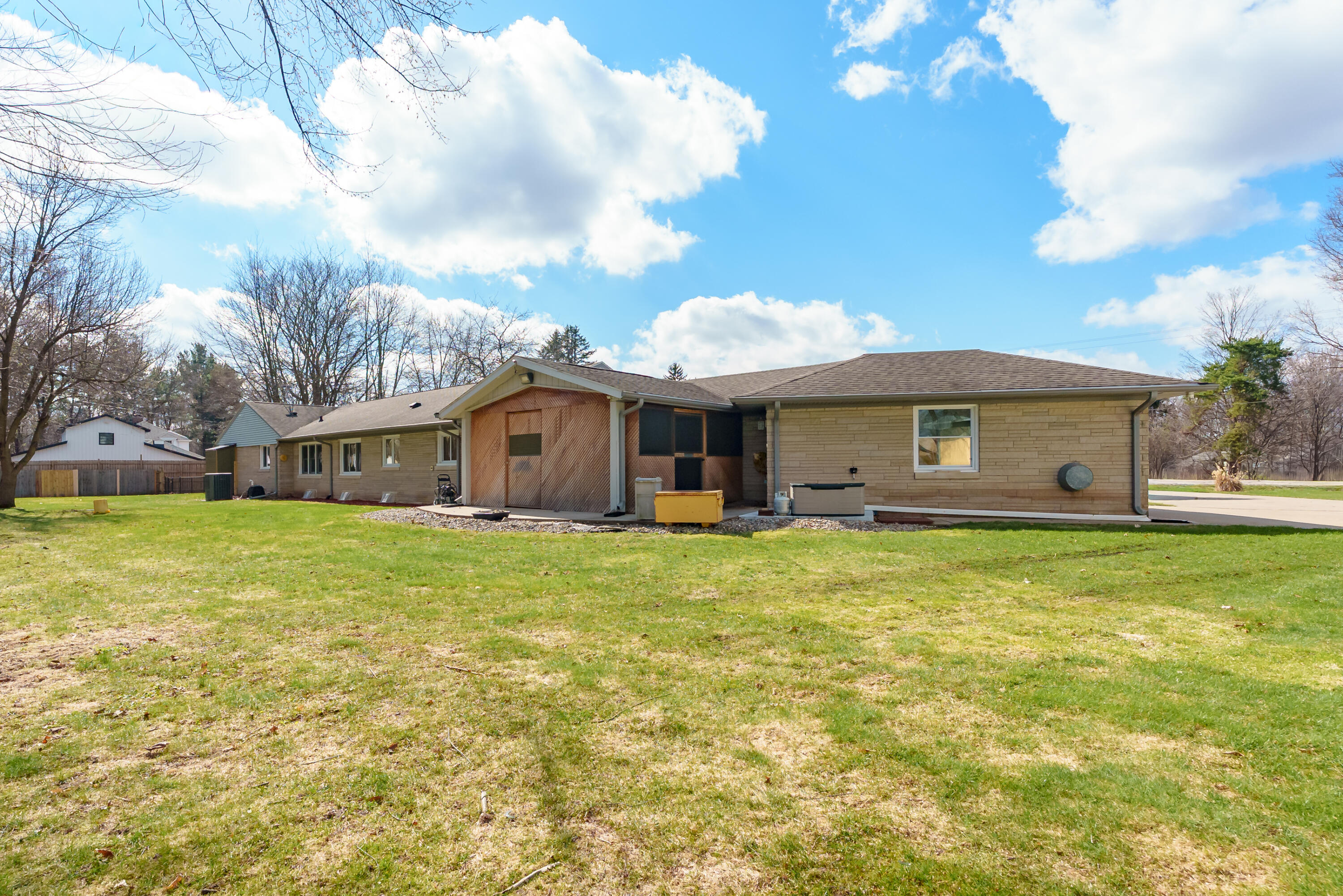 8390 Gull Road Richland, MI 49083 - Photo 37 of 39 Gull Rd 8390 Richland 49083-38