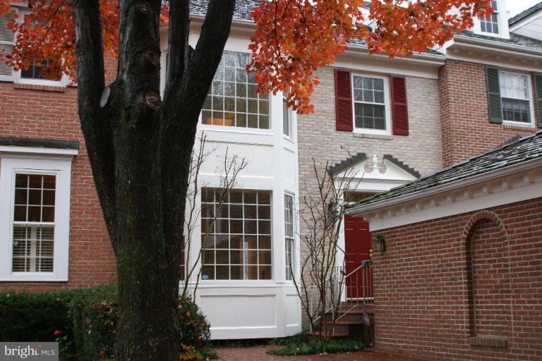 8014 Quarry Ridge Way Bethesda, MD 20817 - Photo 1 of 15 Exterior (Main)