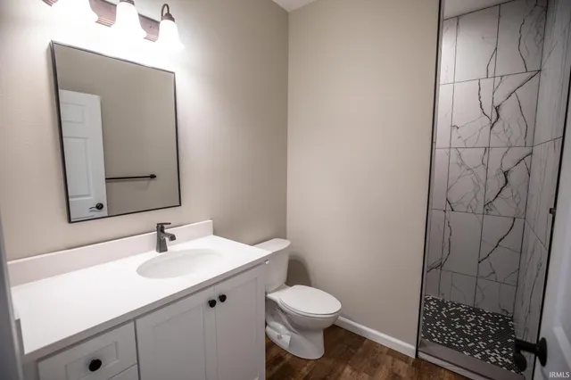 $324,900 | 204 Fawn Court, Argos, IN 46501