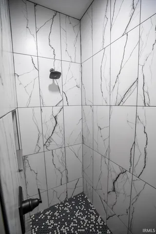 $324,900 | 204 Fawn Court, Argos, IN 46501