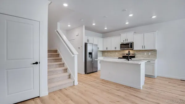 $425,995 | 22544 East 6th Place, Aurora, CO 80018