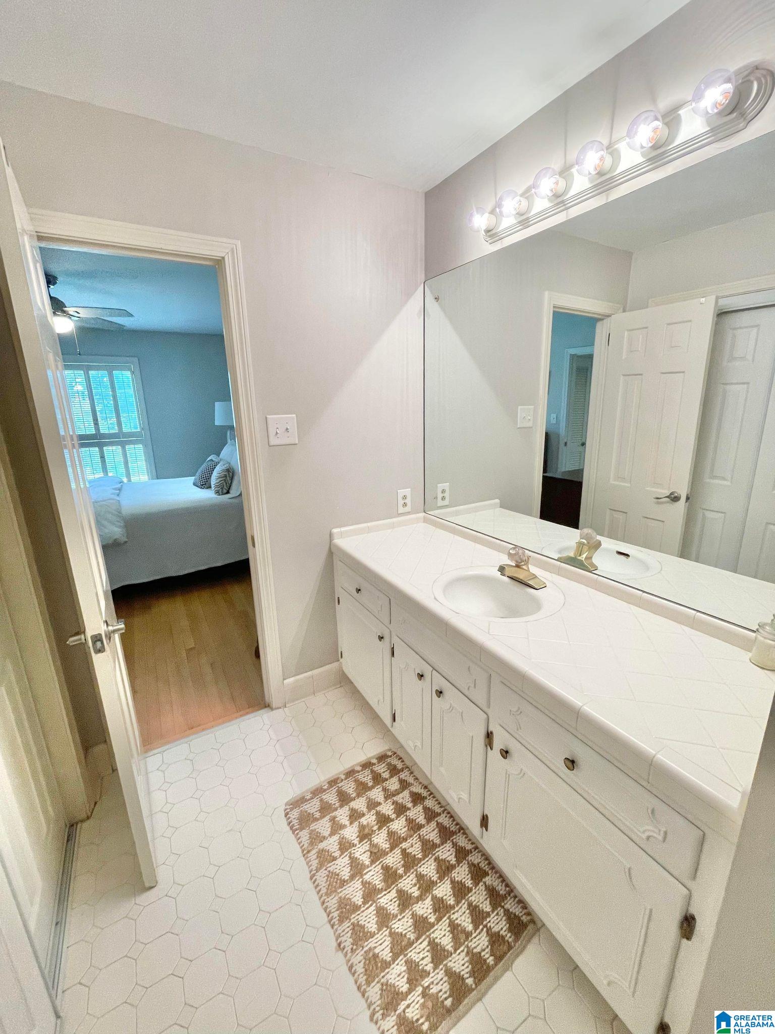 3768 Crestbrook Road Birmingham, AL 35223 - Photo 16 of 28