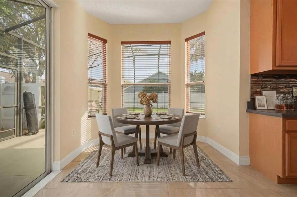 909 Devon Creek Road Winter Springs, FL 32708 - Photo 16 of 35 Gallery Image 16