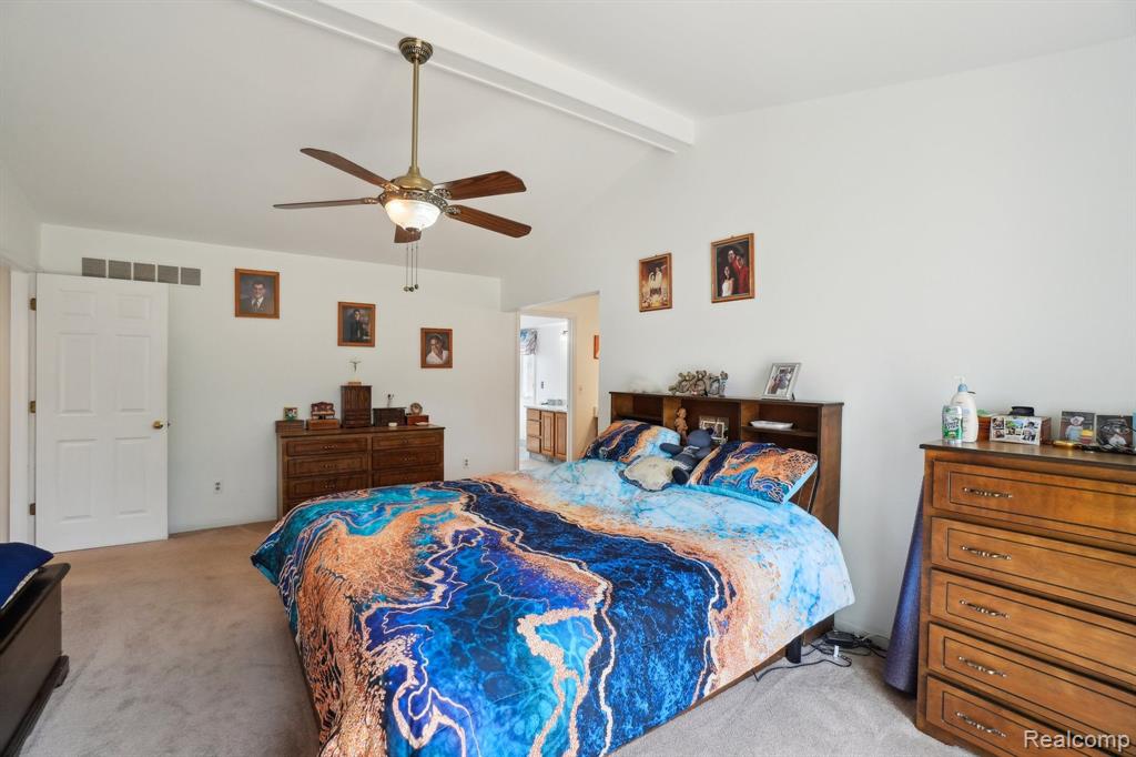 2138 Kennedy Drive Rochester Hills, MI 48309 - Photo 17 of 63