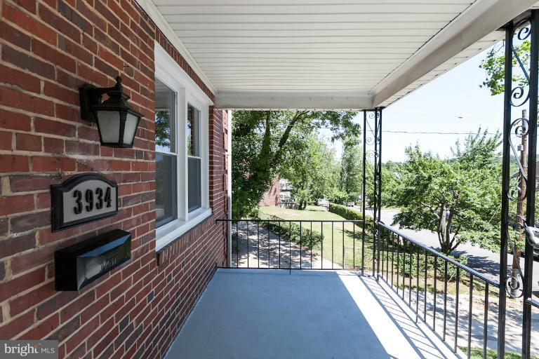 3934 Rexmere Road Baltimore, MD 21218 - Photo 17 of 29 Exterior (Front)