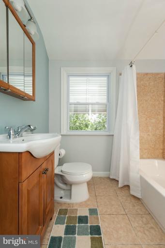 3934 Rexmere Road Baltimore, MD 21218 - Photo 25 of 29 Bath